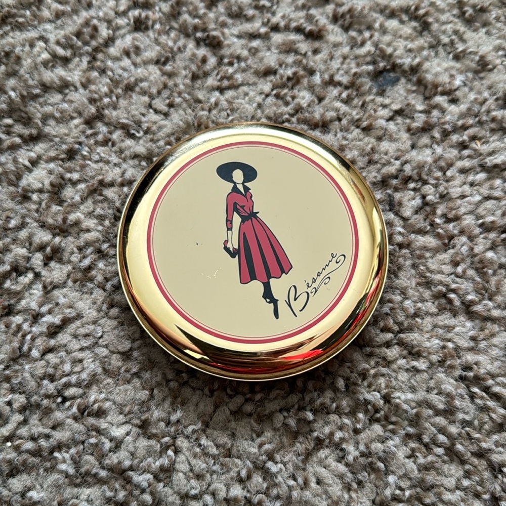 New never used cashmere powder Deep Bronze